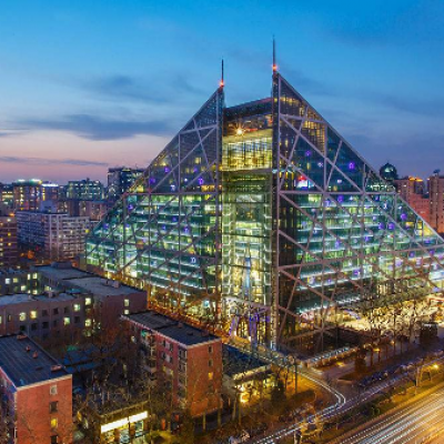 芳草地購(gòu)物中心